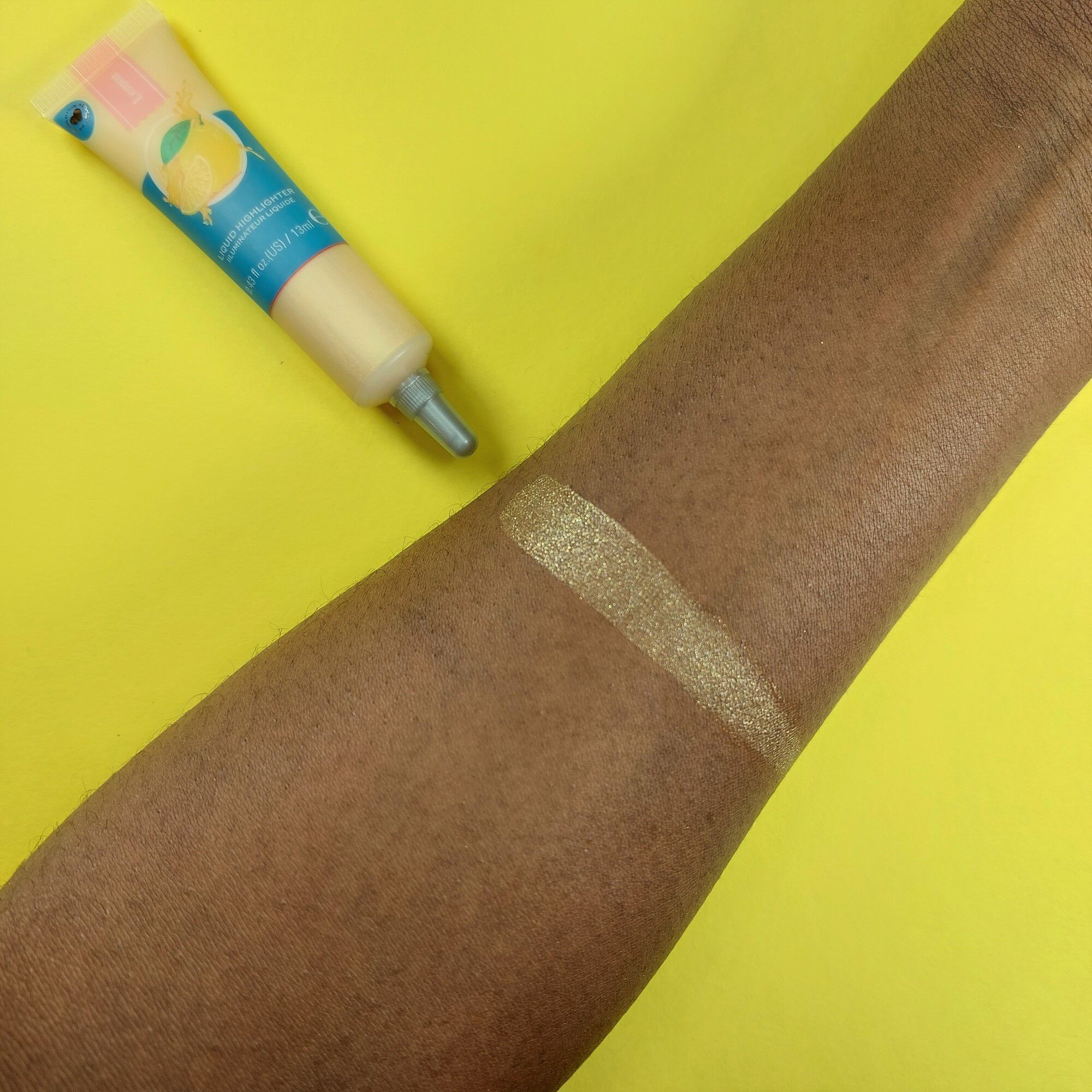 I Heart Revolution Lemon Spritz Highlighter